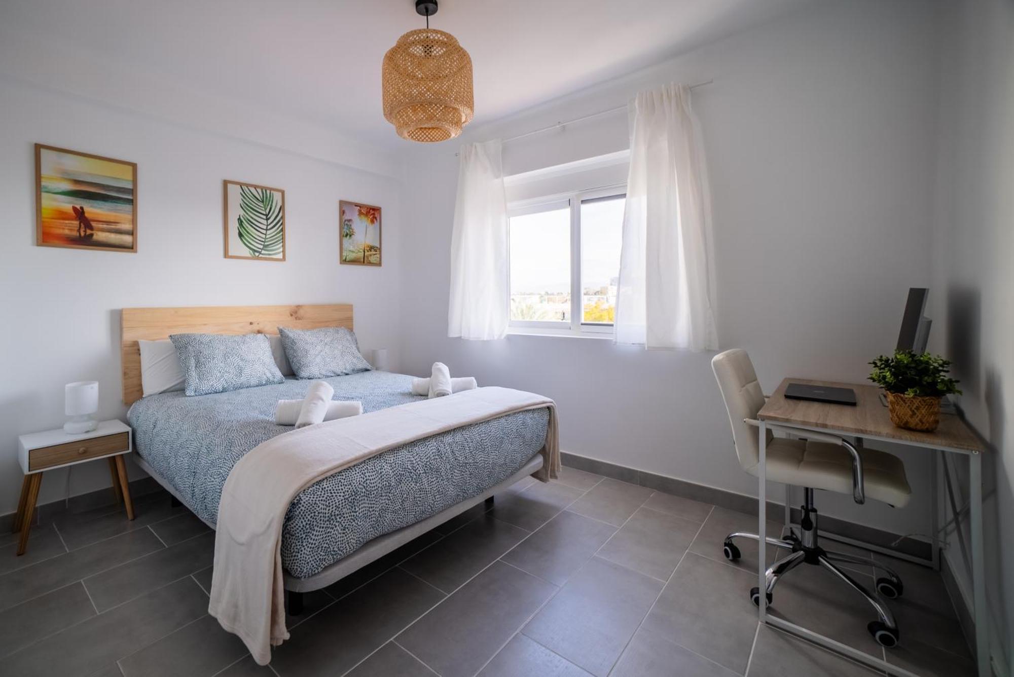 Oasis En Playamar Con Piscina Apartment Торемолинос Екстериор снимка